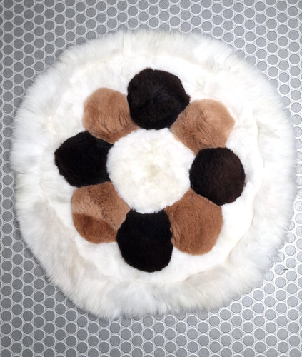 Natural baby alpaca - baby, floor