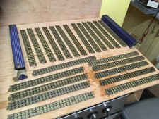 Lot.971F.....HORNBY DUBLO 3-RAIL STRAIGHTS...X....23.......................#12#.