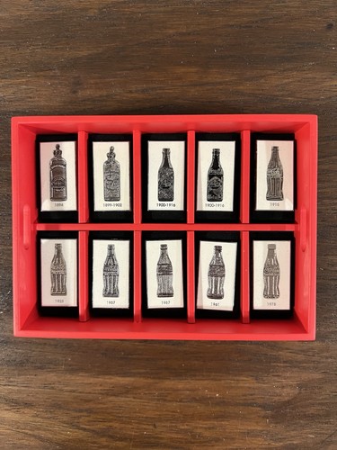 Coca cola brand - pin, set