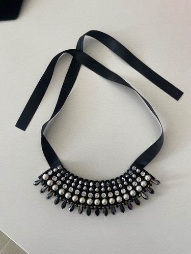 Butler wilson necklace black - butler,