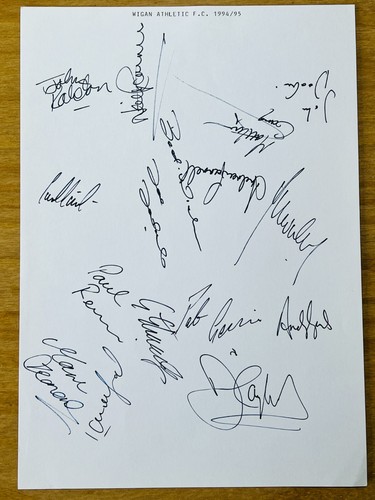Hand signed team sheet - hand,