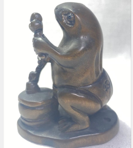 Netsuke antique flog - antique,