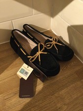BNWT UGG Australia black suede loafer shoes size UK 7 / Au 9