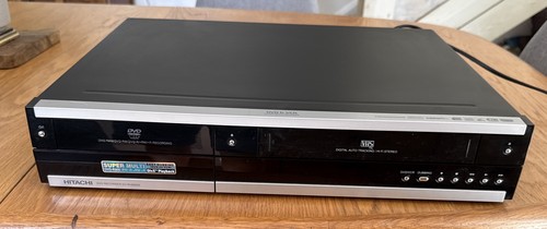 Hitachi pf4e combo vcr - hitachi, dv-pf4e