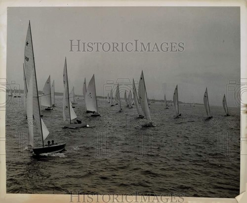 1947 press photo - 1947,
