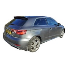 AUDI A3 S LINE TDI S-A RR