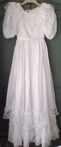 Vintage white wedding dress - vintage,