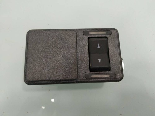 Yud10031 rear window - window, control
