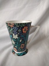 Queens William Morris Design Mug Morris & Co COMPTON Fine China