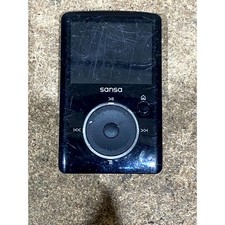 SanDisk Sansa Fuze MP3 Players