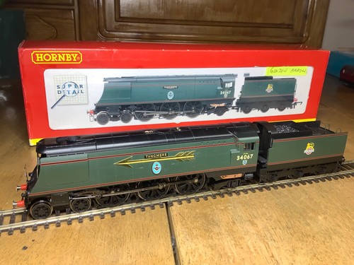 Hornby r2221 2 battle - r2221, br
