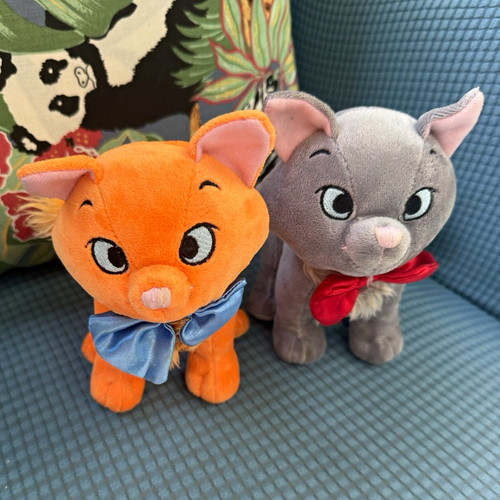 Disney store aristocats - store,