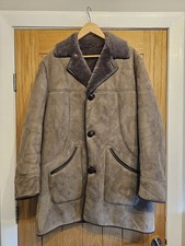 Nurseys Mens Vintage Sheepskin