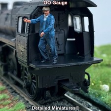 DETAILED MINIATURES O01