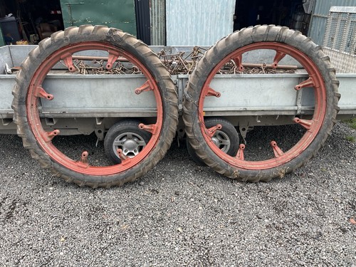 Vintage tractor row crop - vintage,