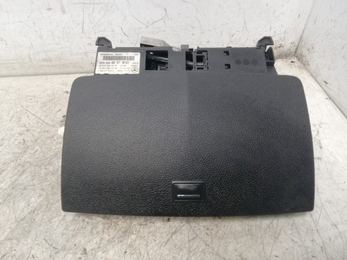 Mercedes benz w204 - benz,