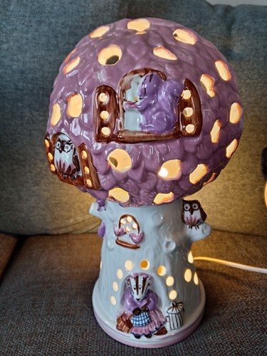 Fabulous piggy pottery kitsch - piggy,