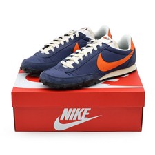 IM8658-400 Nike Waffle Racer