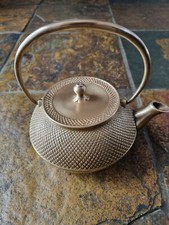 Unique TEAPOT Beaut Old