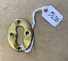 (526) A SMALL FLAT BRASS LOCK