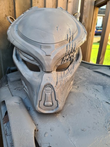 Predator fugitive mask