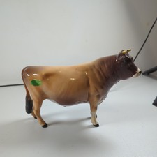Beswick Jersey Bull CH DUNSLEY