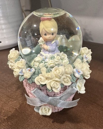 Precious moments 1999 snow - precious,
