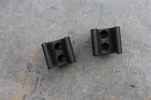 Pair back locator brackets - locator,