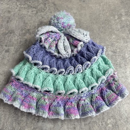 Vintage hand knitted - hand,