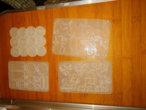 Resin moulds - resin,