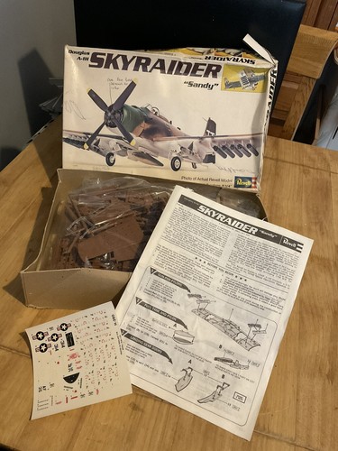 Revell scale model - model, kit
