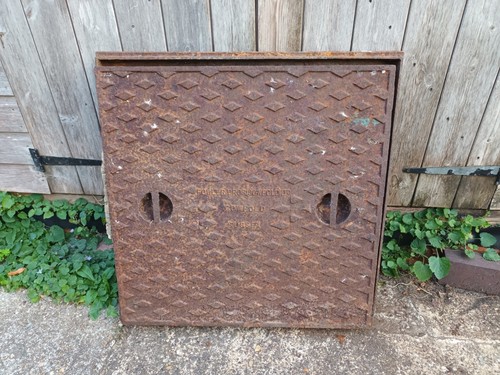 Old vintage reclaimed - reclaimed, cast