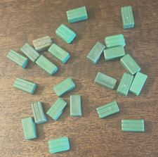 ERTL 1/16 scale square hay