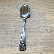 Vintage Cutlery Shell Design