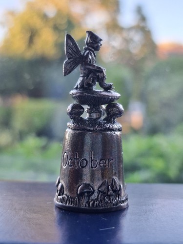 Silver scenes thimble - thimble,, october
