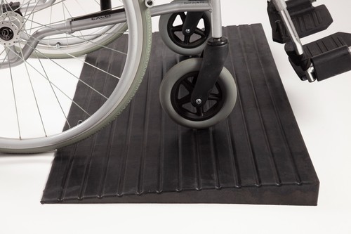 Rubber threshold ramps to - ramps, up