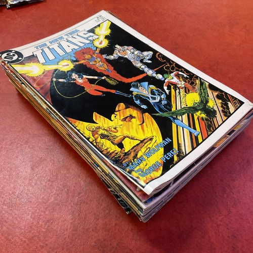 Comics the new teen titans - the,