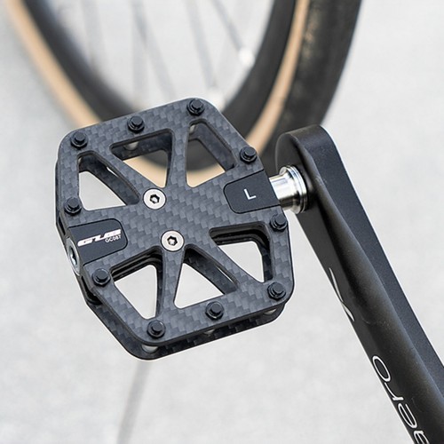 Carbon fiber bicycle - pedal, 3