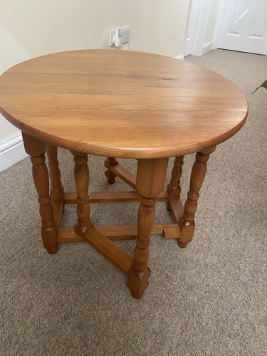 Small antique pine gateleg - pine,