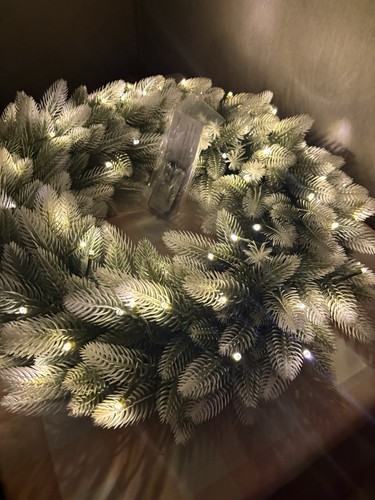 Bethlehem light wreath - bethlehem, up