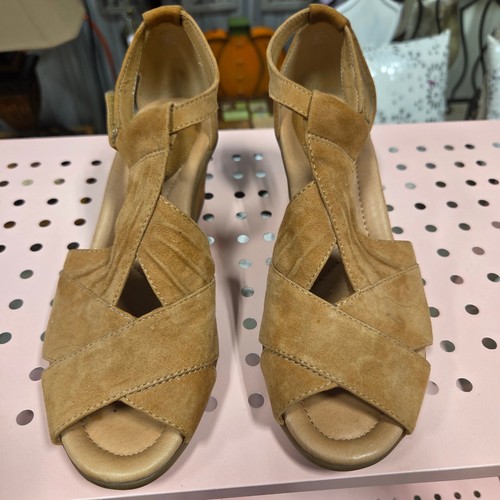 Earth tan suede leather - tan,