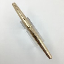 Parker 61 Presidental 9ct solid gold flamme pattern fountain pen, 14k gold nib