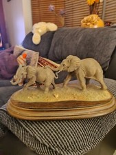 Country Artists Elephant &