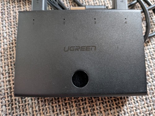 Ugreen ports usb 0 switch - ports,
