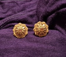 22ct Yellow Gold Stud Earrings