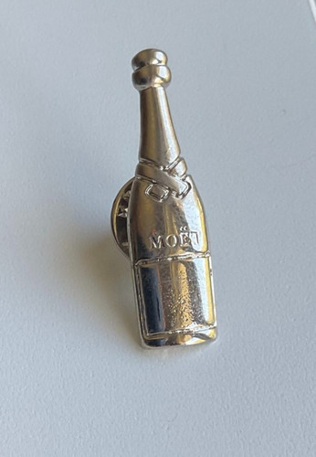 Moet champagne silver - champagne,