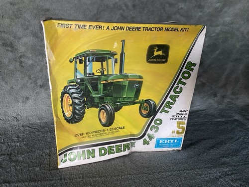 Sealed vintage ertl john - 1/25,