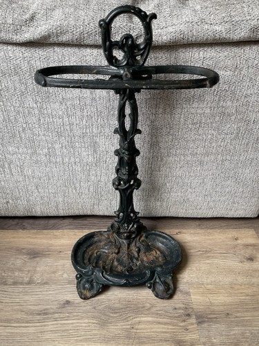 Antique cast iron - cast, walking