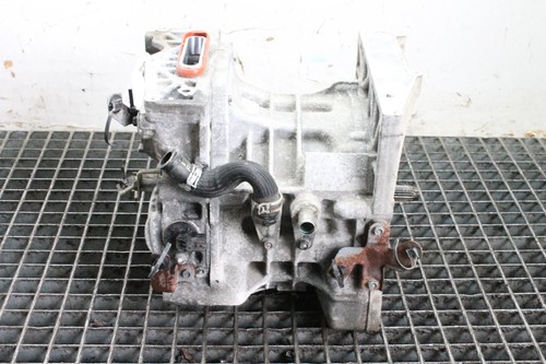 Nissan leaf ze1 - leaf,