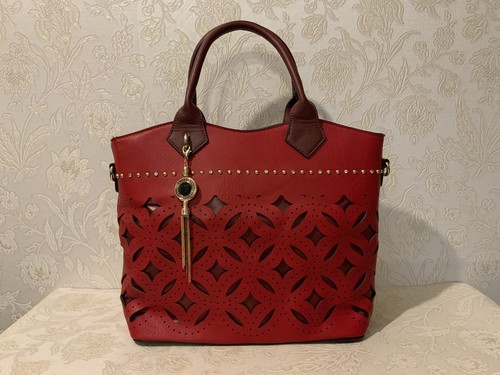 Red handbag moda - handbag,